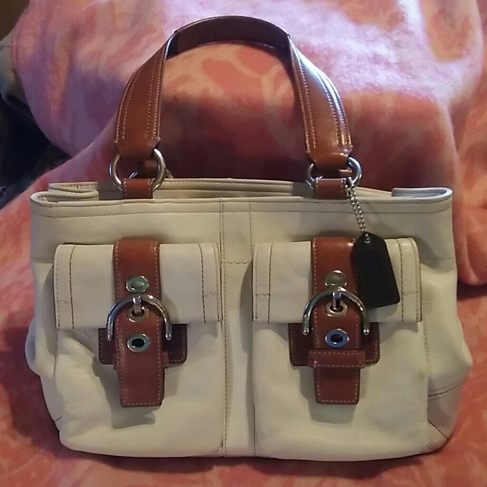 Coach Off White Leather. Brown Leather Trim